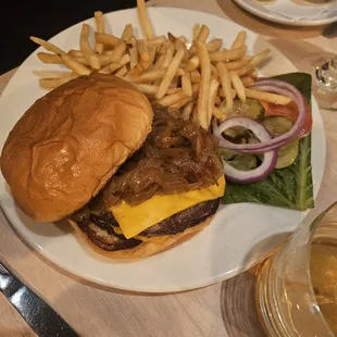 Award winning burger! yum!