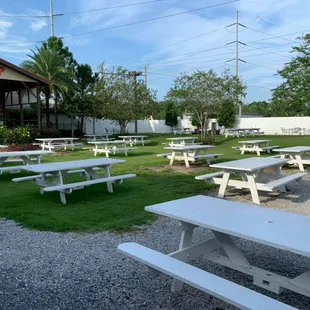 Come eat outside in the back yard!