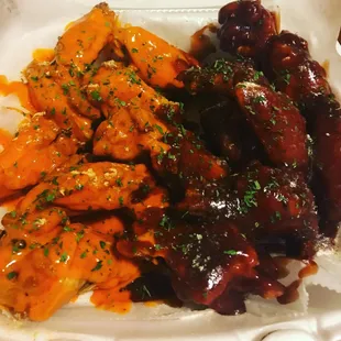 Buffalo &amp; BBQ Flavors!