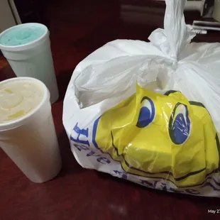 My DoorDash Addiction: We Be Cooking Sweet Heat Wings (Breaded) + We Be Punch