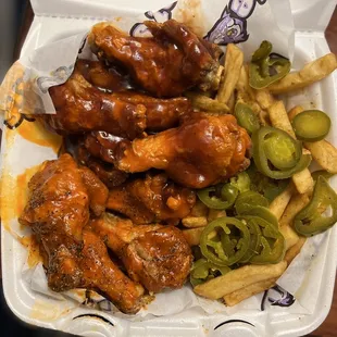 Sweet heat &amp; Wuzzam wings &amp; jalapeño fries