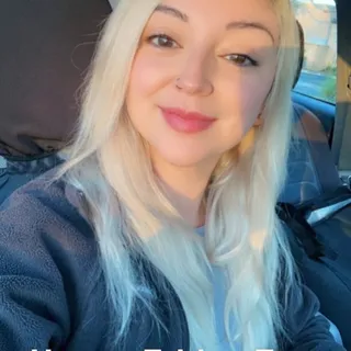 Alejandra G.