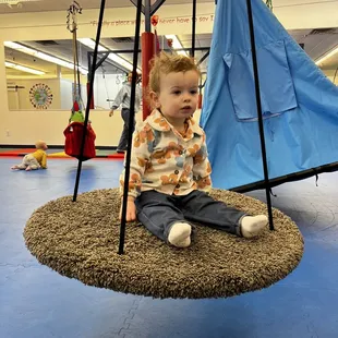Swinging circle.