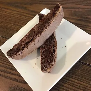 Seasonal chocolate biscotti (tastes like brownie crust yum)