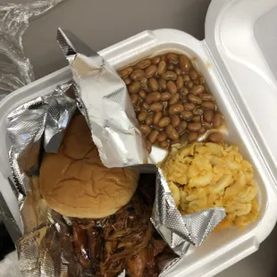 Pulled Pork sandwich, Sweet Baked Beans &amp; Mac &amp; Cheese