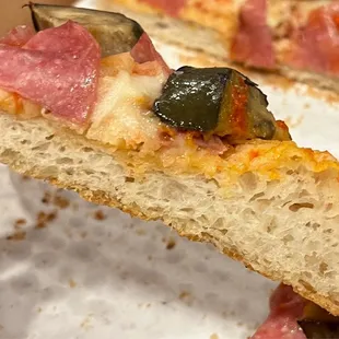 Sicilian pie... dry pizza tasted more like toast with a couple things thrown on it.