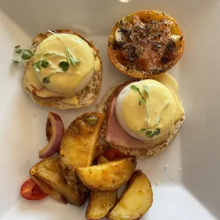 Eggs Benedict