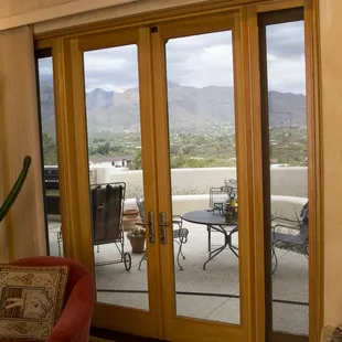 Milgard&apos;s Essence Series French Doors with Vented Sidelights, Installed Professionally by Weathersby!