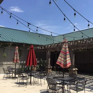 Love the outdoor seating area