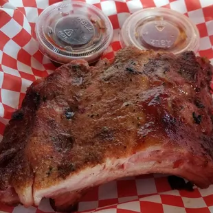 3 bone ribs - 6 bucks.  Hickory sauce upper left, Carolina sauce upper right