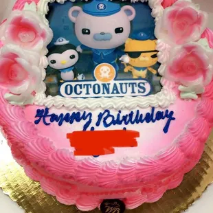 Birthday cake with custom design