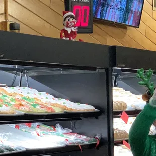 Even the elf is masked and distancing!