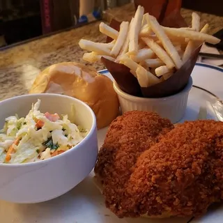 CRISPY CHICKEN SANDWICH