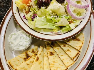 George's Bar and Grill