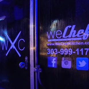 a view of the entrance to the restaurant