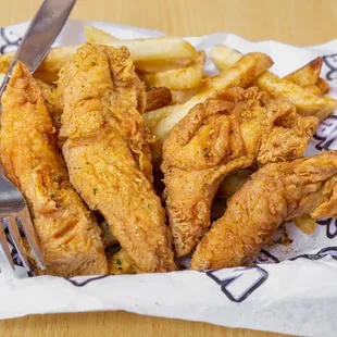 5 PC Tender &amp; Cajun Creole Fries