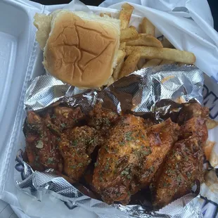 Hot Wuzzam: mix of Buffalo sauce and lemon pepper
