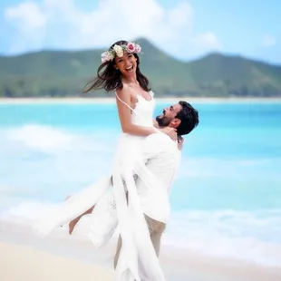 Hawaii wedding on Oahu.