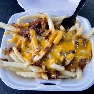 Chili cheese fries