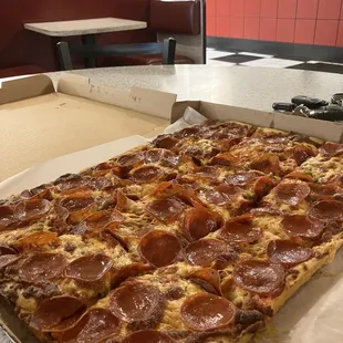 pizza, food