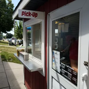 They have a pickup window, but offer to run food out to you at their tables