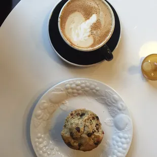 Cappuccino + gluten free muffin