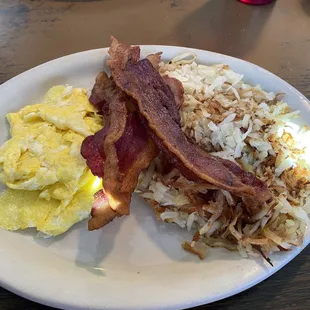 bacon, eggs, hash browns, and hash browns