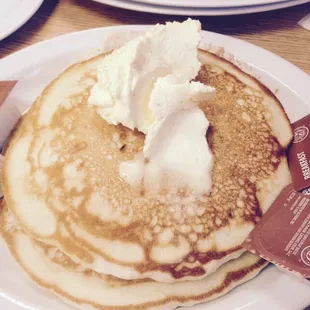 The pancakes are delicious! Large portion!!!