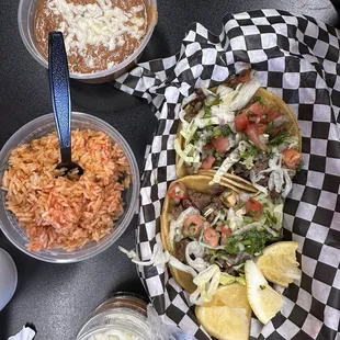 2 tacos rice ans beans plate