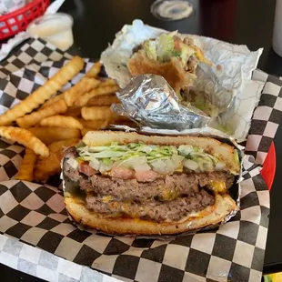 Weekend Dreams Burgers & Grill
