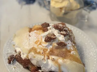 The Lazy Maid Creperie