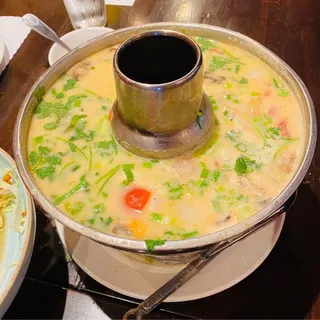 Seafood Pad Cha