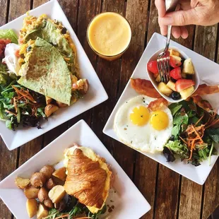 A lovely brunch at WeHo Bistro with the essentials