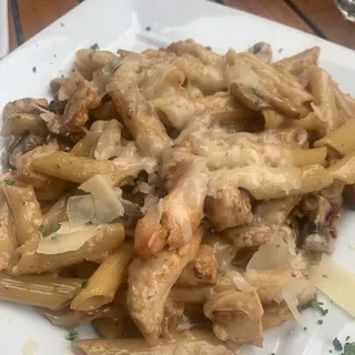 Bistro Chicken Fricassee Pasta