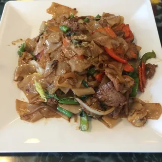 Drunken Noodle