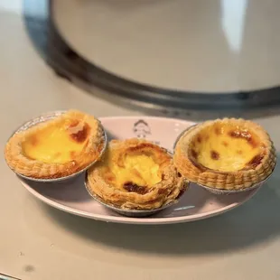 Egg tarts - vanilla extract, eggs