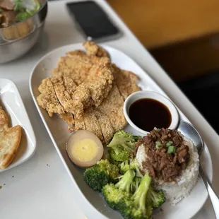 R2. Chicken Rice Plate