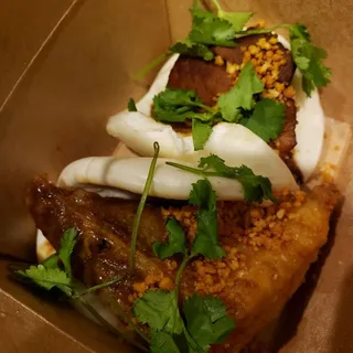 B3. Braised Tofu Bao