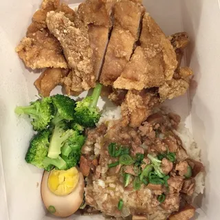 R2. Chicken Rice Plate