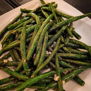 Sauteed String Beans w/ Garlic