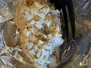 Deli-ish