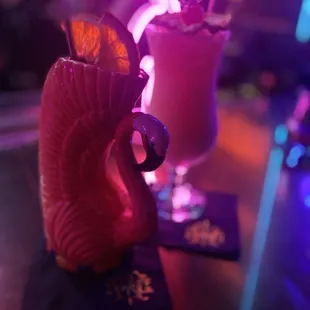 Miami Weiss 2024: Birdcage and vice vice baby