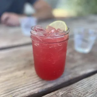 Prickly pear sparkling lemonade