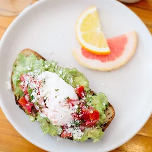 Guac Toast - taken by @ryapie for Brunch Babes Tucson