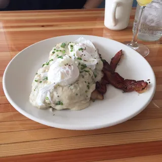 Biscuits and Gravy Dinner