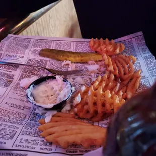 Fish dinner was not as reviewed, buyers beware.  Frog I worth the drive.