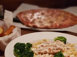 Mike & Angelo's