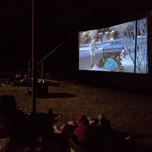Free movie night "Christmas Vacation"