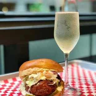 Nashville Hot Chicken + Bubbles!!