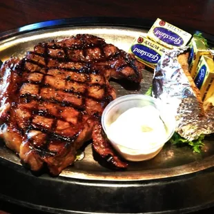 Steak filet w baked potato